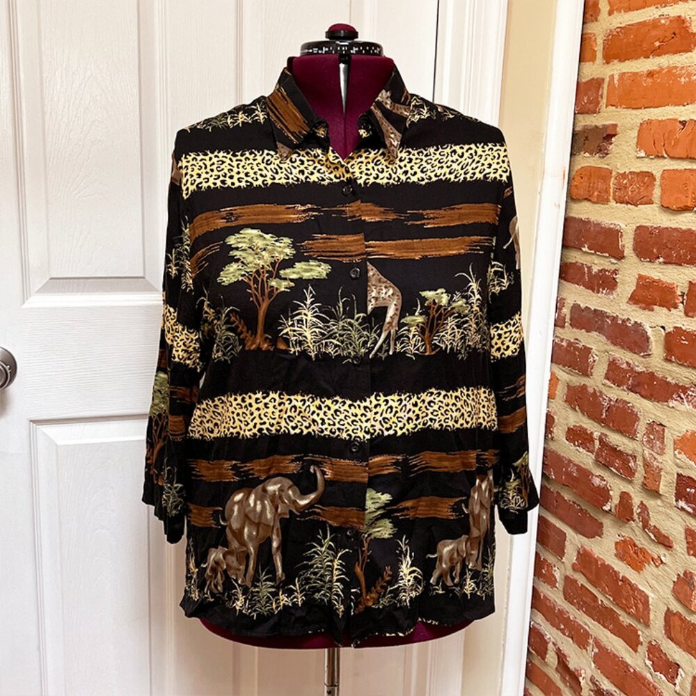 Vintage Animal Safari Print Button Down Shirt Elephants, Giraffes, Leopard Print